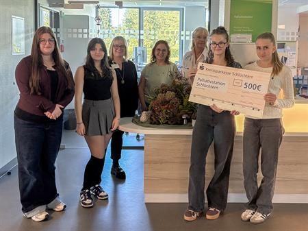 Stadtschule Schlüchtern spendet 500 Euro an Palliativstation