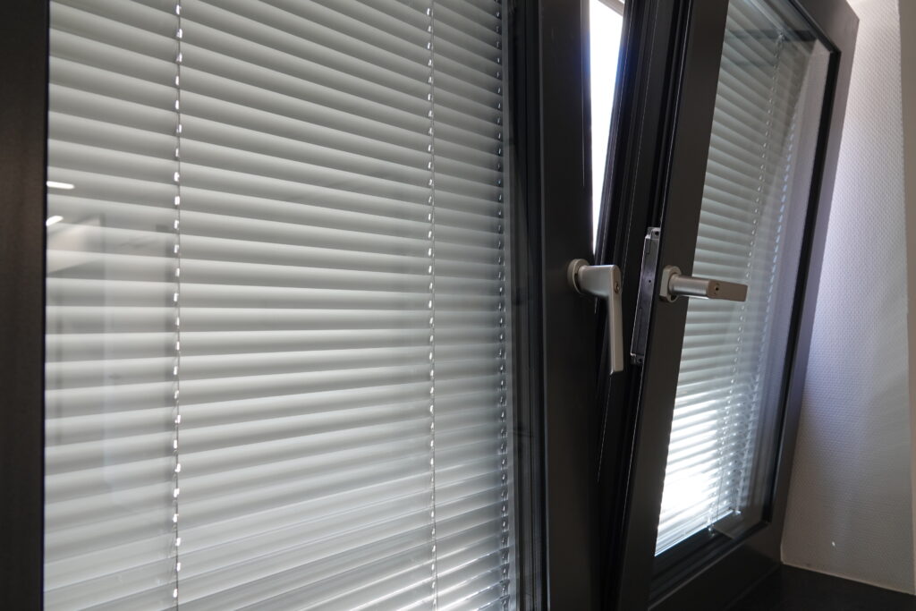 Gekipptes Fenster