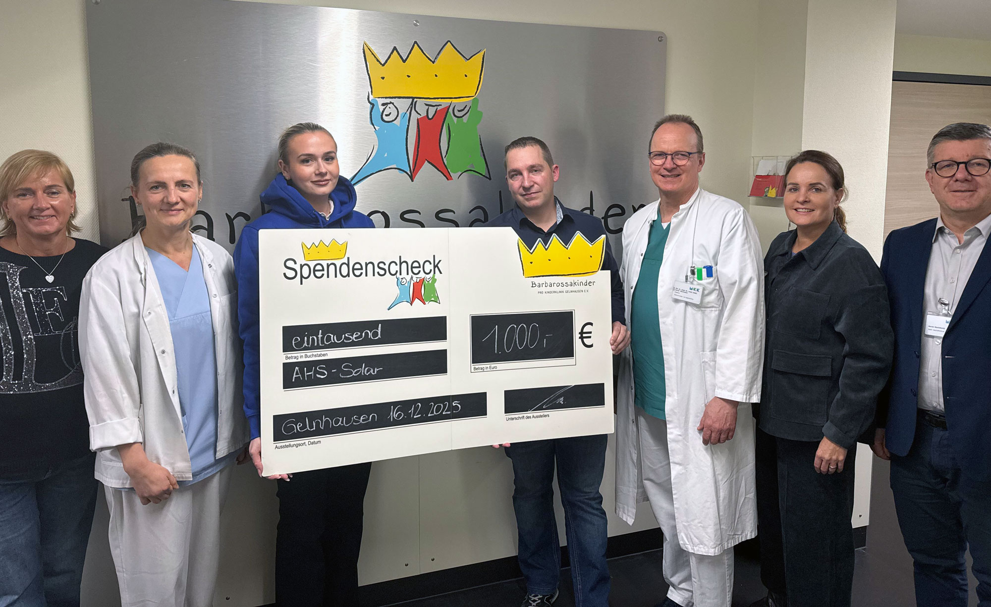 Spendenübergabe AHS Solar