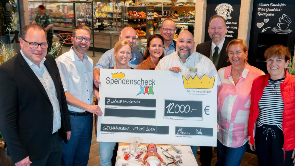 Edeka Lauber spendet 12.000 Euro an die Barbarossakinder
