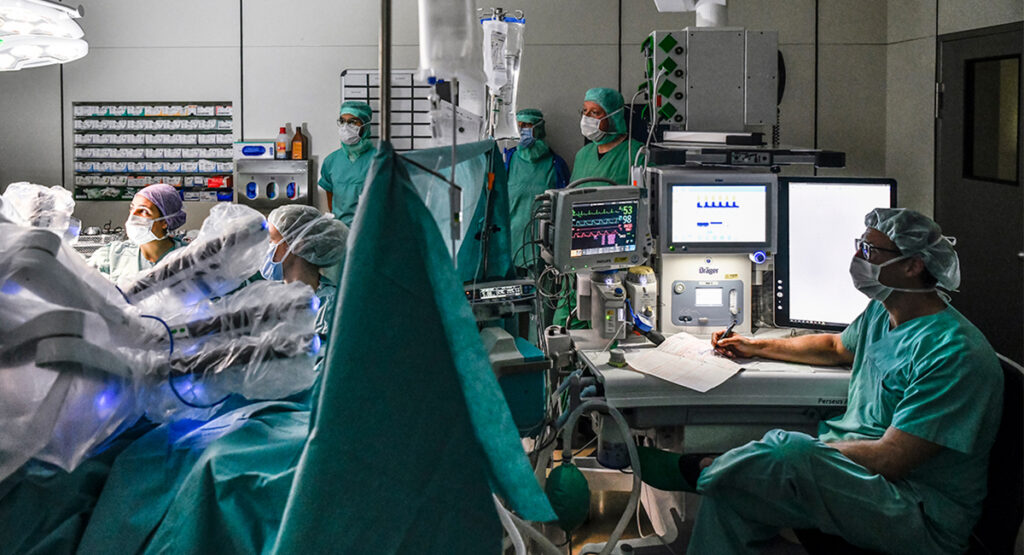 Behandlung mit dem DaVinci Robotersystem