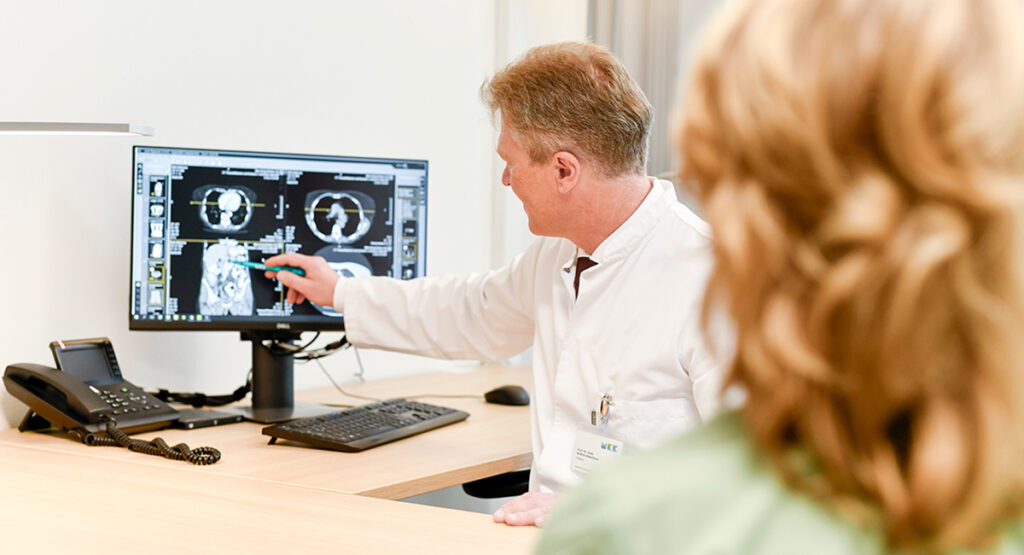 Besprechung der Untersuchungsbilder