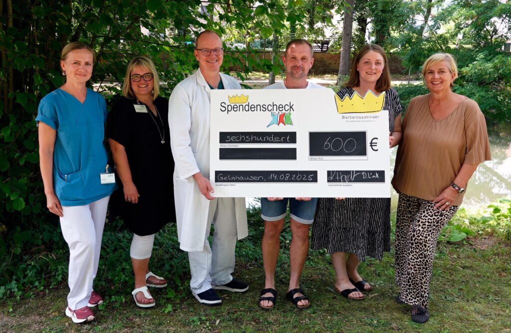 Spende aus privatem Sommerfest wird an die Kinderklinik in Gelnhausen übergeben.